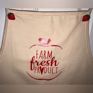 “Farm Fresh Product” Apron with strawberry details OS